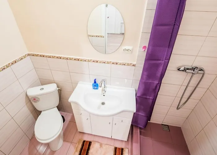 Of Franka Street. Λβιβ